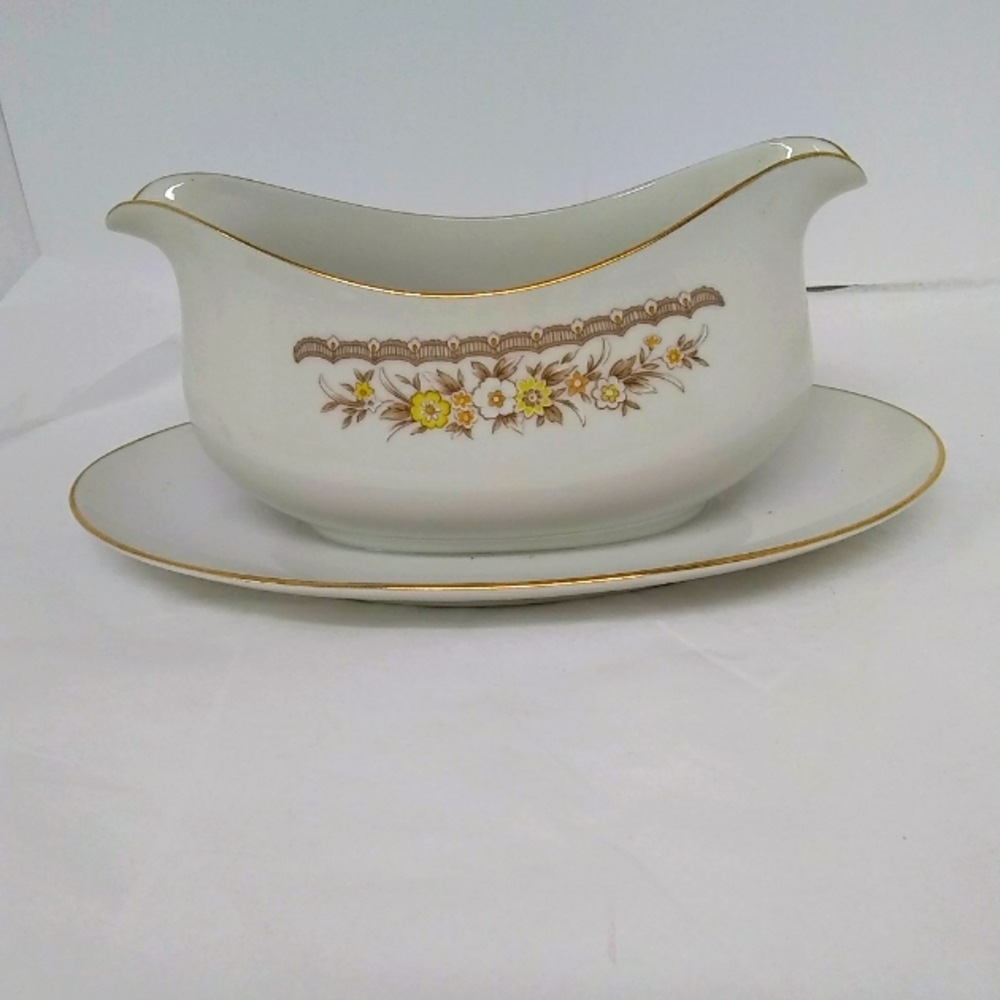 Vintage EKCO International Exquisite Fine China Golden Autumn Gravy Boat Japan